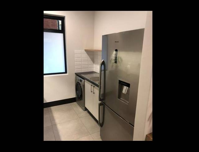 2 BEDROOM PROPERTY TO RENT IN MENLO PARK